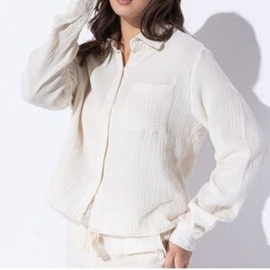 HYFVE Beige Oversized Button-Up Shirt Women's Medium Long Sleeve Collared